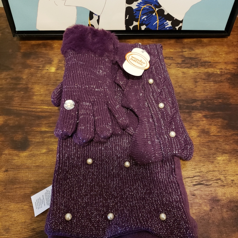 Girl's scarf set